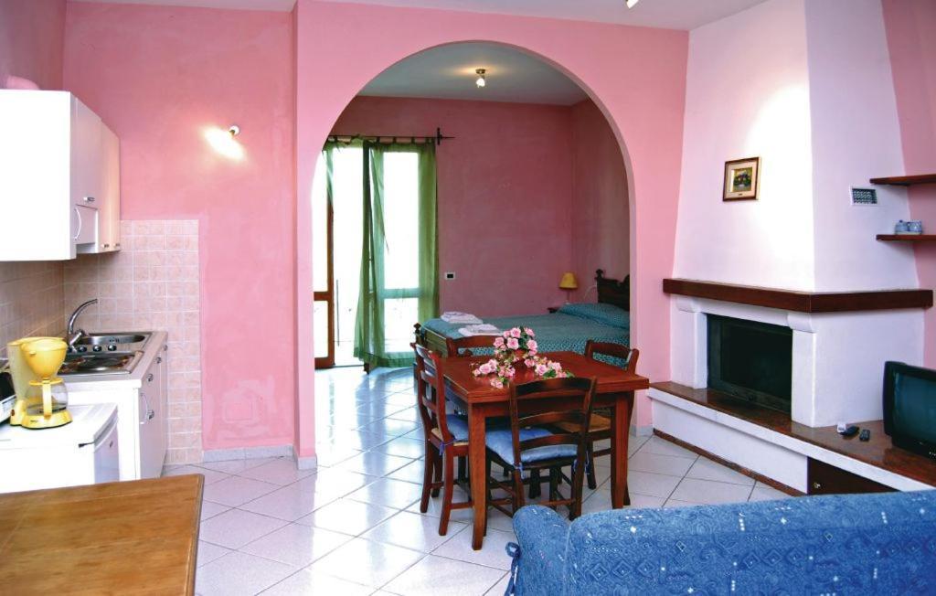 Borgo Nuovo San Martino Guest House Ambra Екстериор снимка
