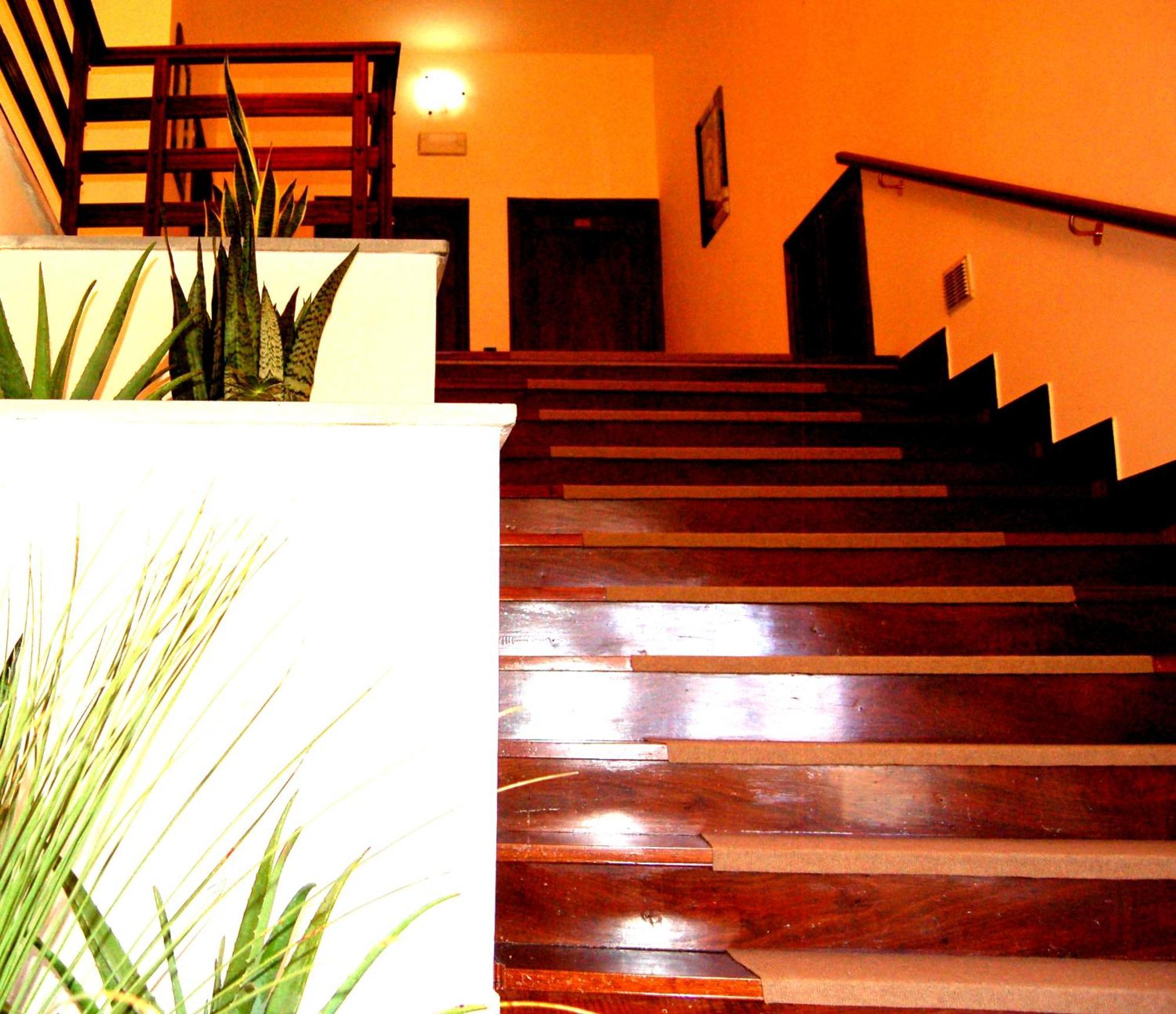 Borgo Nuovo San Martino Guest House Ambra Екстериор снимка