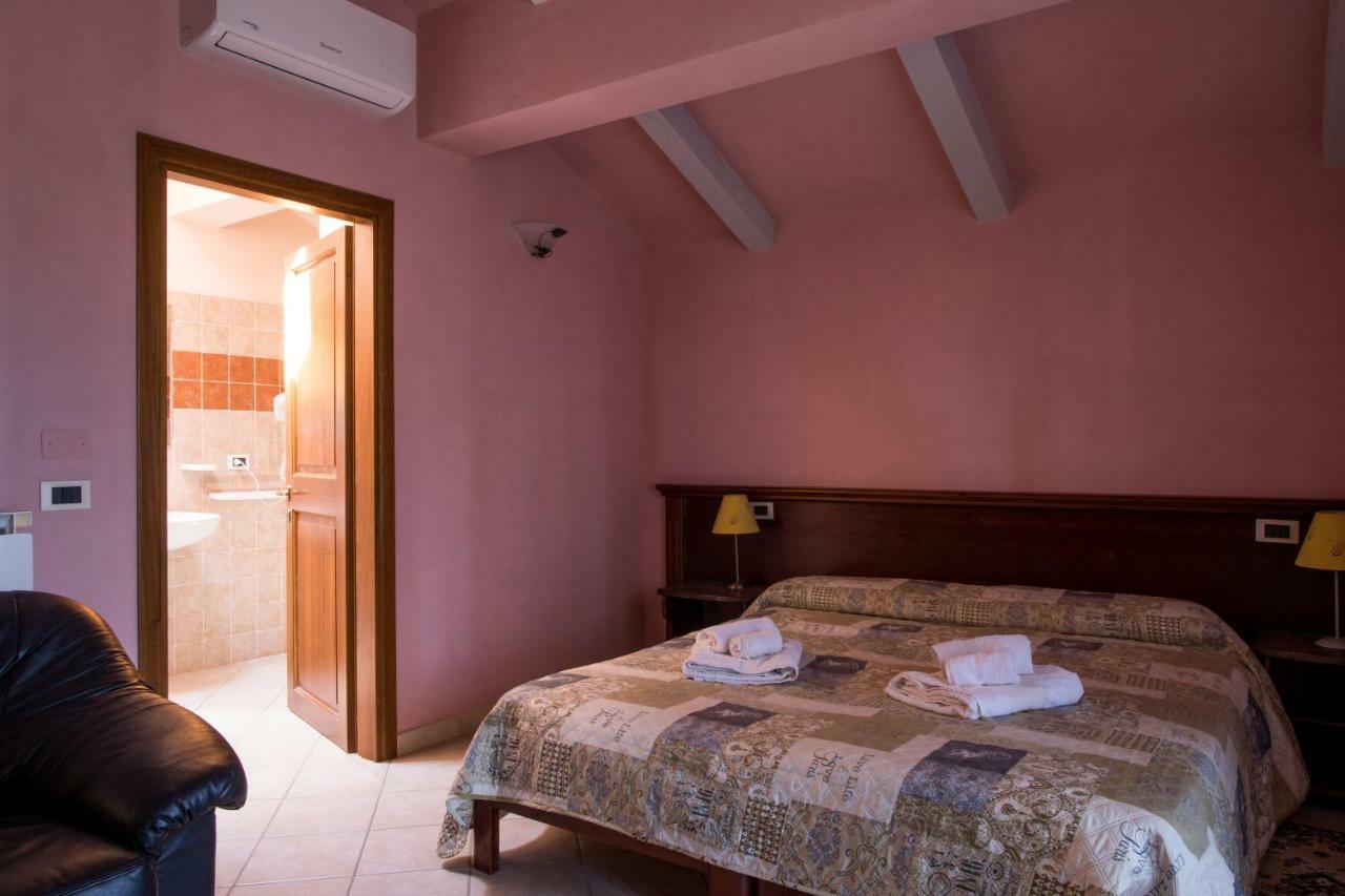 Borgo Nuovo San Martino Guest House Ambra Екстериор снимка
